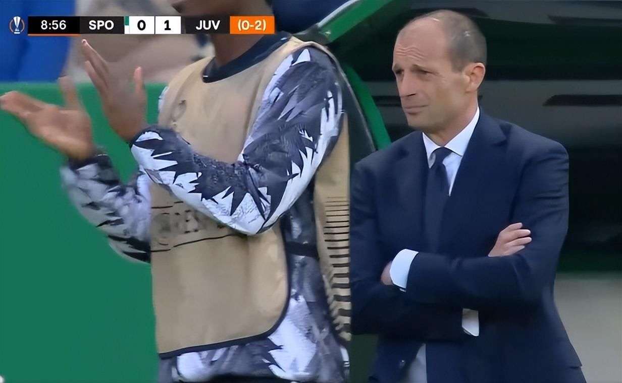 官方：因球迷对阿奇姆彭的歧视言行，成都蓉城被罚款50万元（官方处罚：成都蓉城因球迷歧视阿奇姆彭被罚款50万元）