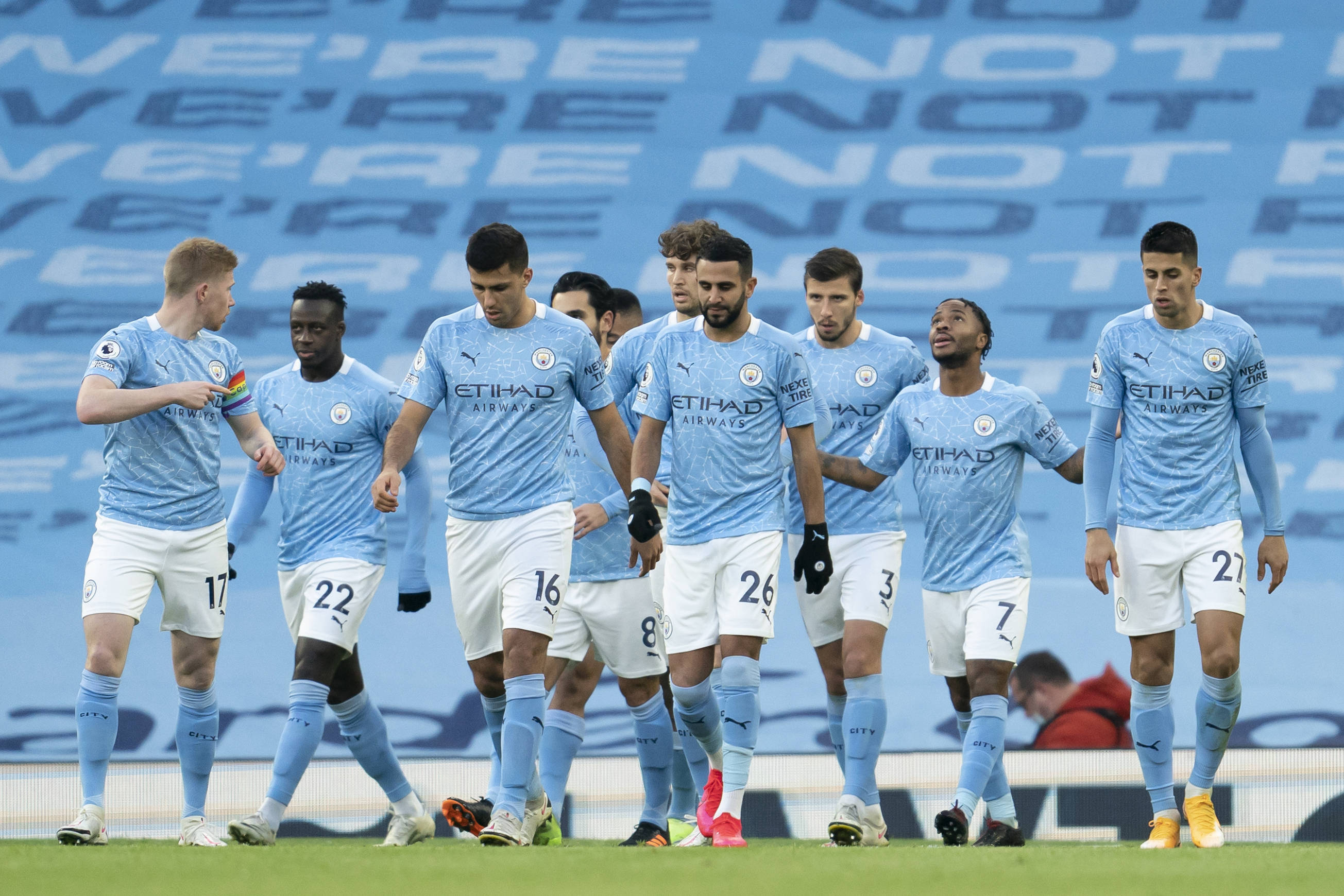 篮球鞋如何选择最合适？（如何挑选最适合你的篮球鞋？）