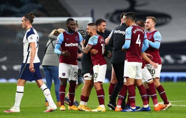 塞尔记者：姆巴佩将因腿部不适缺席欧冠对阵曼城（塞尔电台：姆巴佩因腿部不适缺席欧冠战曼城）