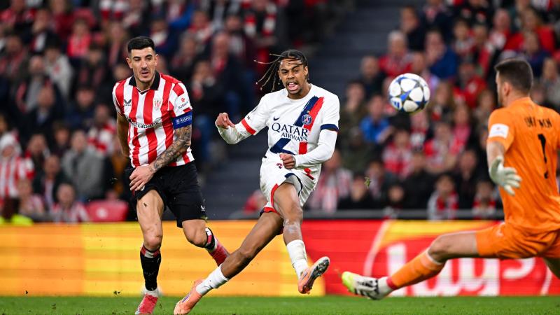 凯利这个被动，连着几次找霍伊伦最后还是没找到，（凯利过于被动，屡次寻霍伊伦仍无果）