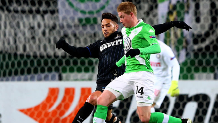 弗里克的历史巅峰：95年来最年轻的巴萨首发阵容震撼西甲（弗里克缔造95年来最年轻巴萨首发，震撼西甲）