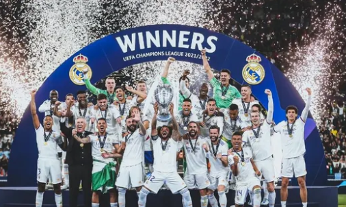 本赛季当艾顿作为最近防守人时，对手命中率下降12.9%（本季艾顿作为最近防守者时，对手命中率被压低12.9%）