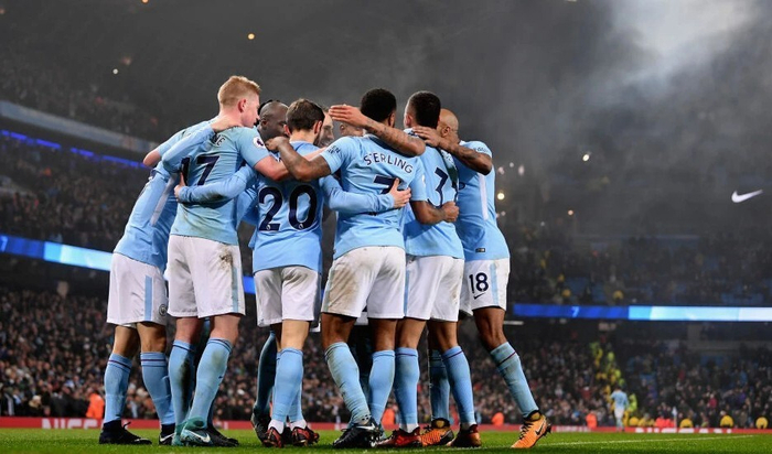 这是不是上海海港夺冠难度最大的一次？3分钟复盘夺冠之路（上海海港这一冠有多难？3分钟复盘登顶之路）